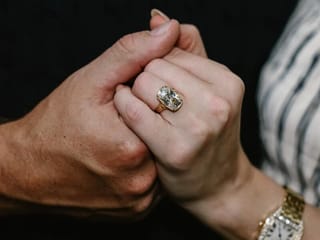 What does Taylor Swift's engagement ring cost? The price of a 'brilliant cut' diamond 