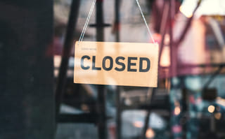 Abu Dhabi orders closure of hypermarket over food safety violations