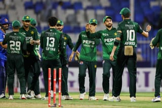 Pakistan send out strong message as Asia Cup showdown with India looms