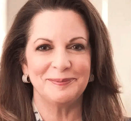 The 70-year-old entrepreneur recently recounted the journey on the Matthews Mentality Podcast, reflecting on the extraordinary twist of fate that reshaped her career and the US casual dining industry