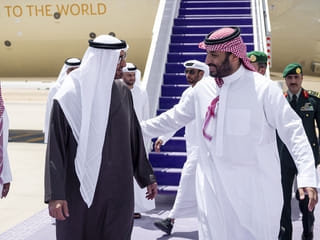 UAE President arrives in Riyadh  received by Saudi Crown Prince