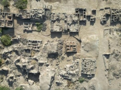 Over the course of the season, the team surveyed nearly 60 percent of the site, registering 483 archaeological sites.
