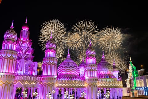 Global Village in Dubai is one of the city’s most popular seasonal attractions, combining culture, shopping, dining, and entertainment from around the world in one massive outdoor venue.
