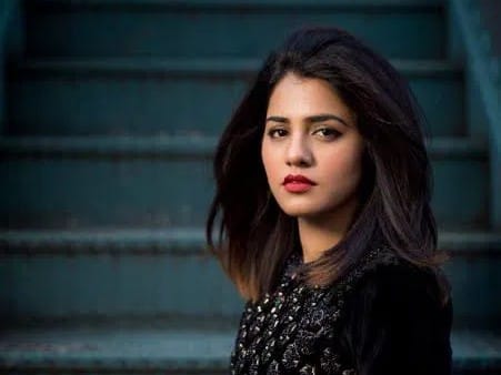 Singer Quratulain Balouch
