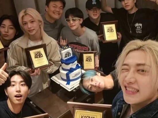 Krom topping the chart to staying power in the top ranks, KARMA cements Stray Kids’ rising legacy and proves their global impact is only getting bigger.