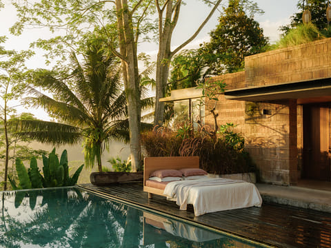 Heveya's new Bamboo Lyocell Mocha & Cream bed sheet