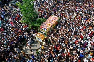 Zubeen Garg’s final journey: India bids tearful goodbye