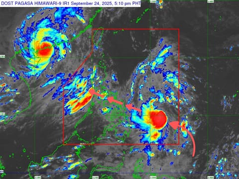 Location of Opong (international code: Bualoi) issued by Philippine weather bureau Pagasa at 5pm, 24 September 2025. The forecast is valid for broadcast until the next bulletin at 11pm Manila time (on Wednesday).
