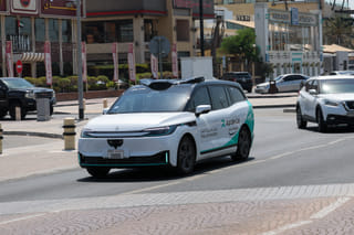 Dubai adopts executive regulations for autonomous vehicles