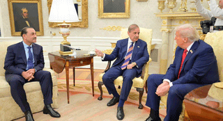 Trump praises Pakistan’s Shehbaz Sharif and Army Chief for backing Gaza peace plan