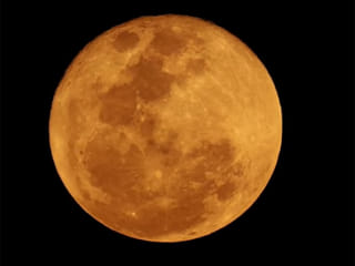 See the Wolf Supermoon and Quadrantids meteor shower light up UAE skies tonight