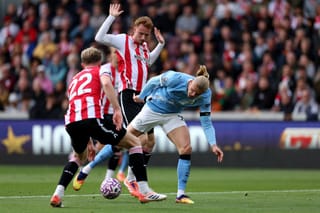 Haaland extends hot streak as Man City sink Brentford