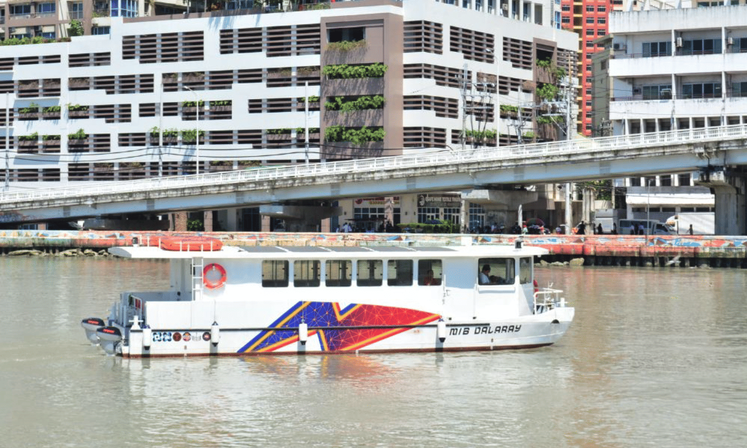 The "M/B Dalaray", a 13-metre electric-powered catamaran, was launched on Monday. It is the country’s first locally developed electric ferry, and will initial sail along the Pasig River. The electric boat, partly powered by solar, was developed by the University of the Philippines in Diliman with the help of the Philippines' Department of Science and Technology.