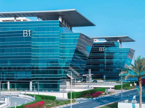 Dubai South Business Hub Free Zone: Where business begins and thrives