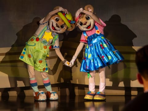 It's not just a question of dressing up; this year, kids can embrace their inner actor too