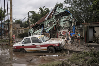 Heavy rain in Mexico sets off floods and landslides, killing at least 41