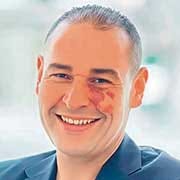 Dr Abed Benaichouche