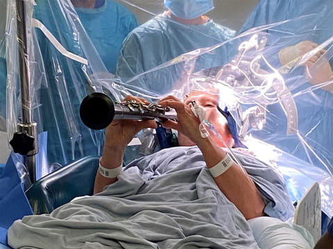 Music over medicine: 65-year-old plays clarinet during brain surgery 