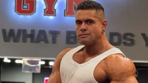 An 11-time bodybuilding champion, Santos inspired a following of over 13,000 on Instagram. 