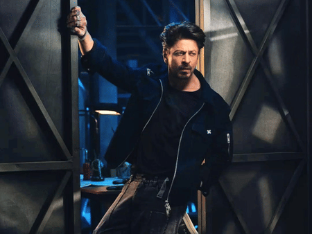 Shah Rukh Khan pays a heartfelt tribute to late Piyush Pandey
