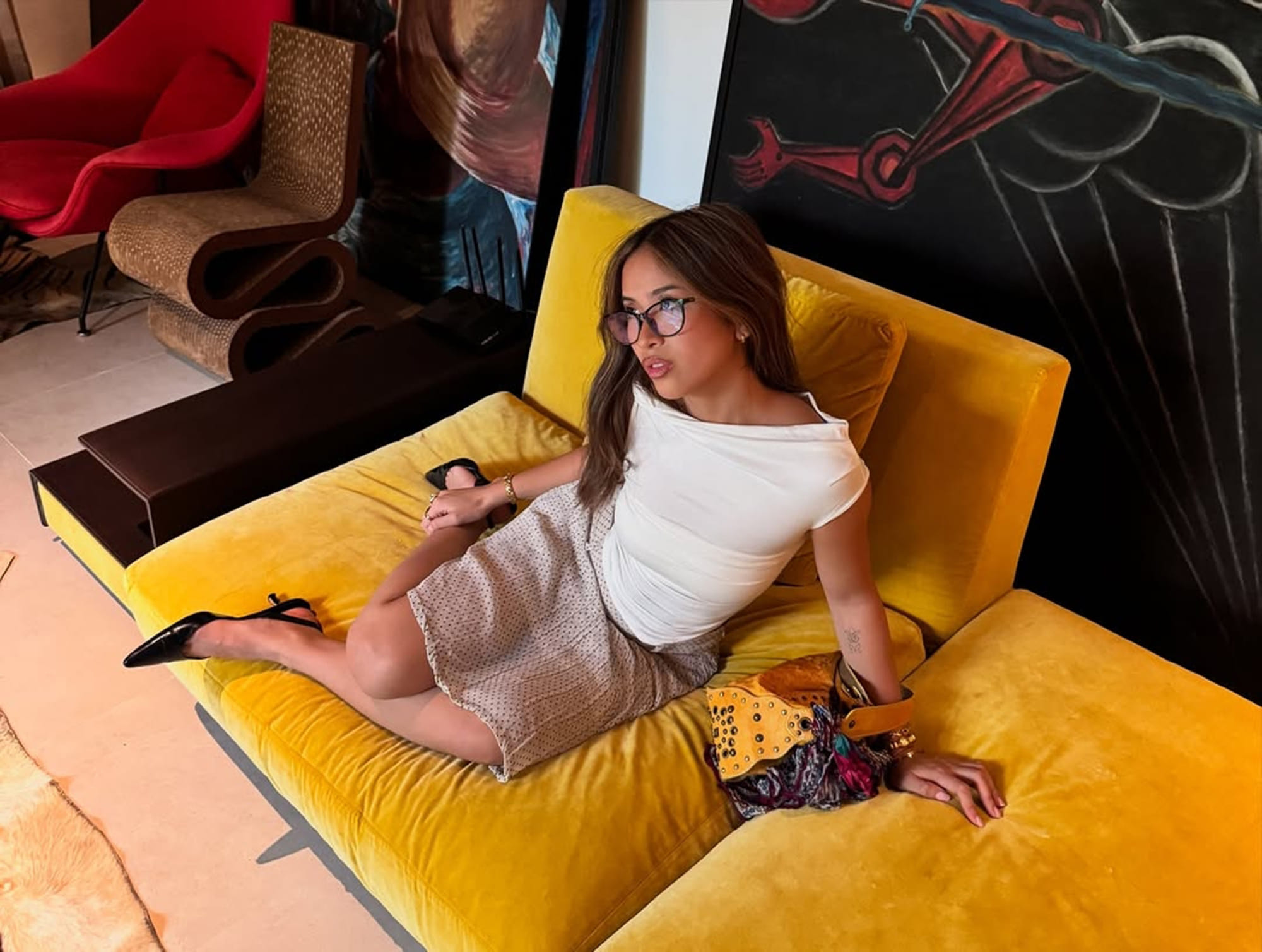 Emman Atienza, the daughter of broadcaster and media personality Kim Atienza,