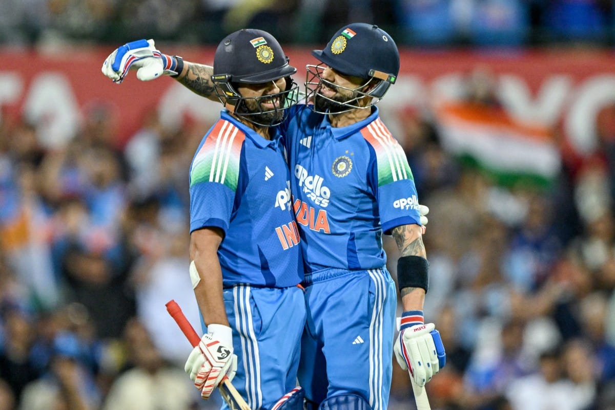 India's Rohit Sharma (L) with his Virat Kohli.