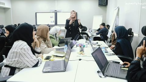 500 teachers trained to design educational content using artificial intelligence