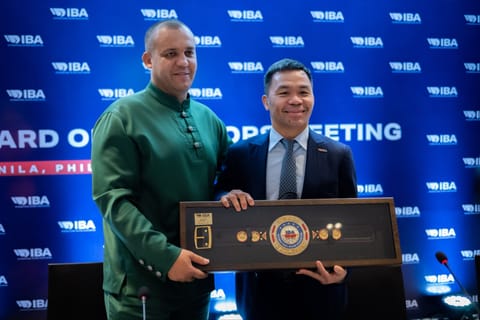 In an IBA press release after a meeting in Manila, Pacquiao praised Kremlev's "visionary leadership".