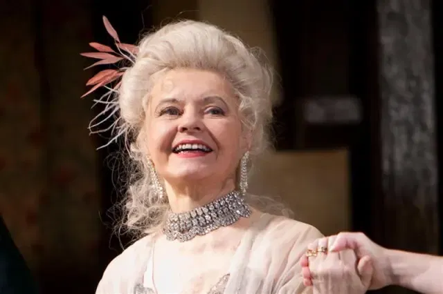 Her early career included roles in the 1952 adaptation of Pride and Prejudice and Hobson’s Choice (1954).