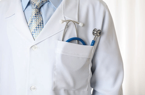 Doctors to get express 14-day work permits in Canada