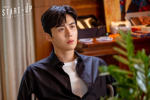 Kim Seon-ho in the show, Start-Up that aired in 2020. 