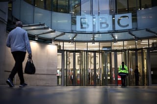 BBC faces leadership crisis after news bosses quit