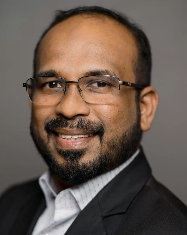 Firose Khan, Managing Director of Arabian Business Centre (an Amer Centre in Dubai)