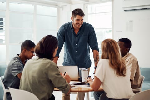 High performing firms run a weekly “sense-making” rhythm. Rather than long status meetings, teams submit short, comparative briefs.