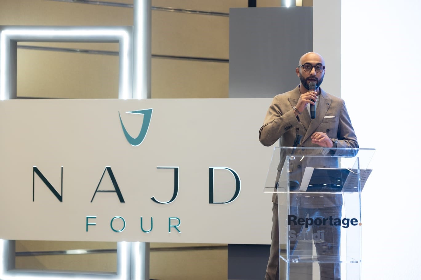 Reportage CEO Eslam Hammam