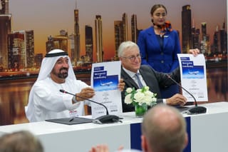 flydubai signs mega deal for 150 Airbus A321neos at Dubai Airshow