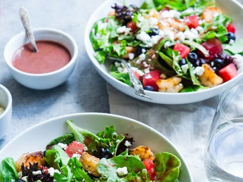 Eating smart can help keep your blood sugar levels stable