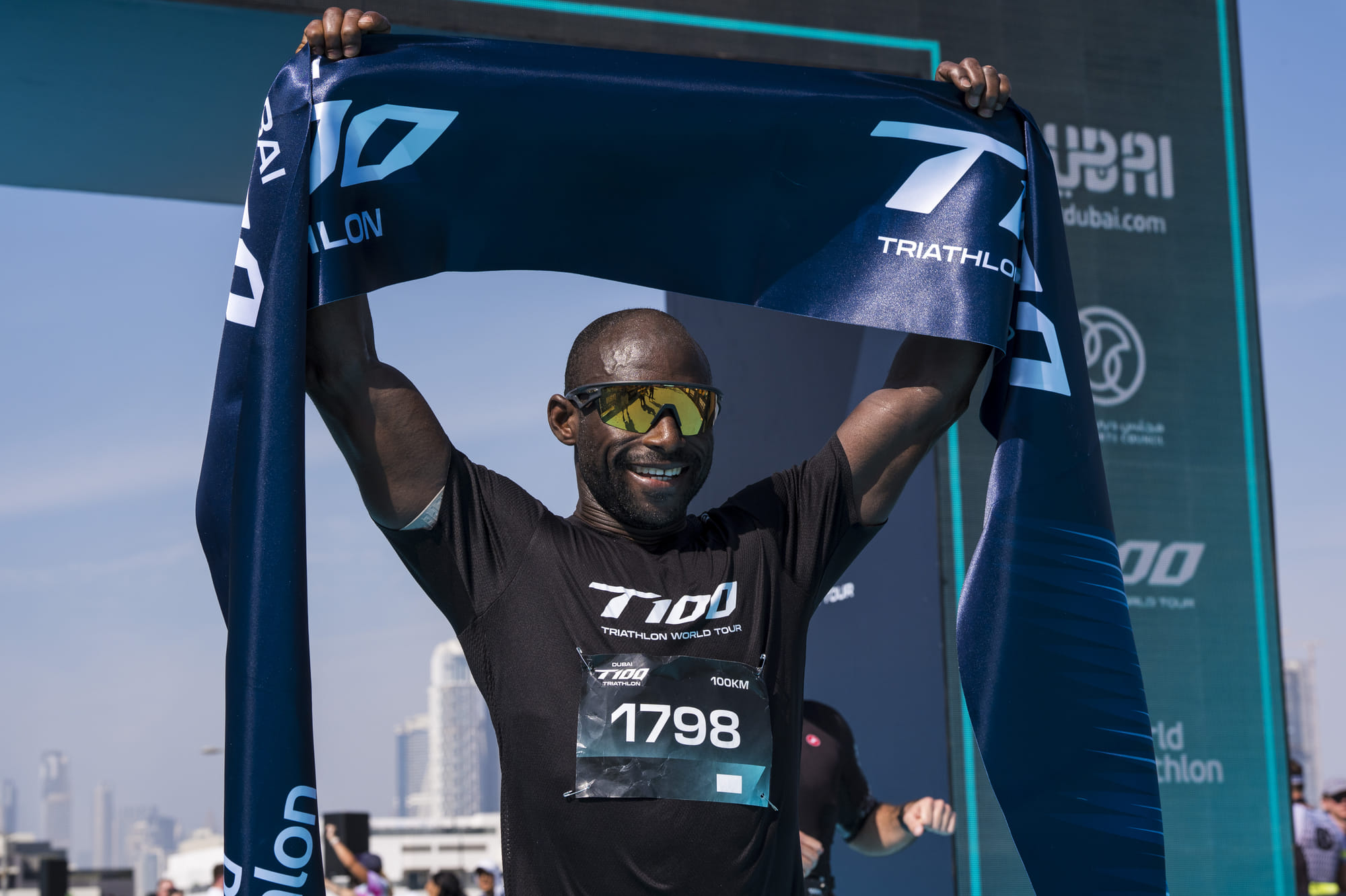 Ghani Souleymane has done something most people wouldn't even dream of attempting: he has completed his 100th consecutive triathlon in 100 days. 