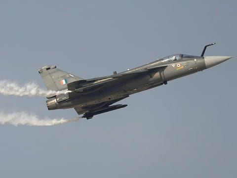 An Indian Air Force HAL Tejas performs during the Dubai Airshow 2025, on Tuesday, November 18, 2025.