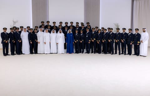 Mohammed bin Rashid meets UAE National Emirates pilots at Dubai Airshow 2025