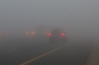 How to avoid fines and accidents when driving in foggy weather in UAE