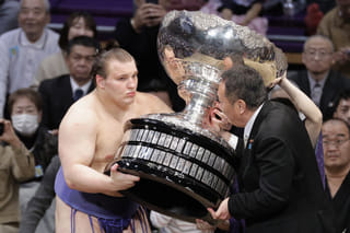 Meet Aonishiki: First sumo wrestler from Ukraine to win a top championship