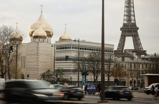 Russian nationals among 4 people arrested in France over espionage investigation