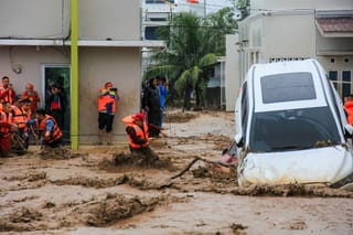 Indonesia floods: Death toll rises to 69, with tens of thousands displaced