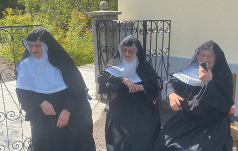 Sisters Bernadette (88), Regina (86), and Rita (82) are the last holdouts at Kloster Goldenstein, a picturesque convent just outside Salzburg, Austria. 