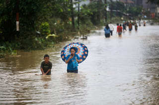 Toll in floods ravaging Southeast Asia crosses 150