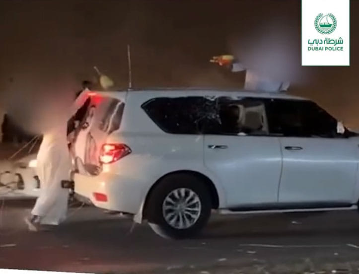 X / Dubai Police