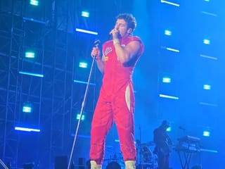 Benson Boone lights up Abu Dhabi Grand Prix with magical energy and roaring cheers