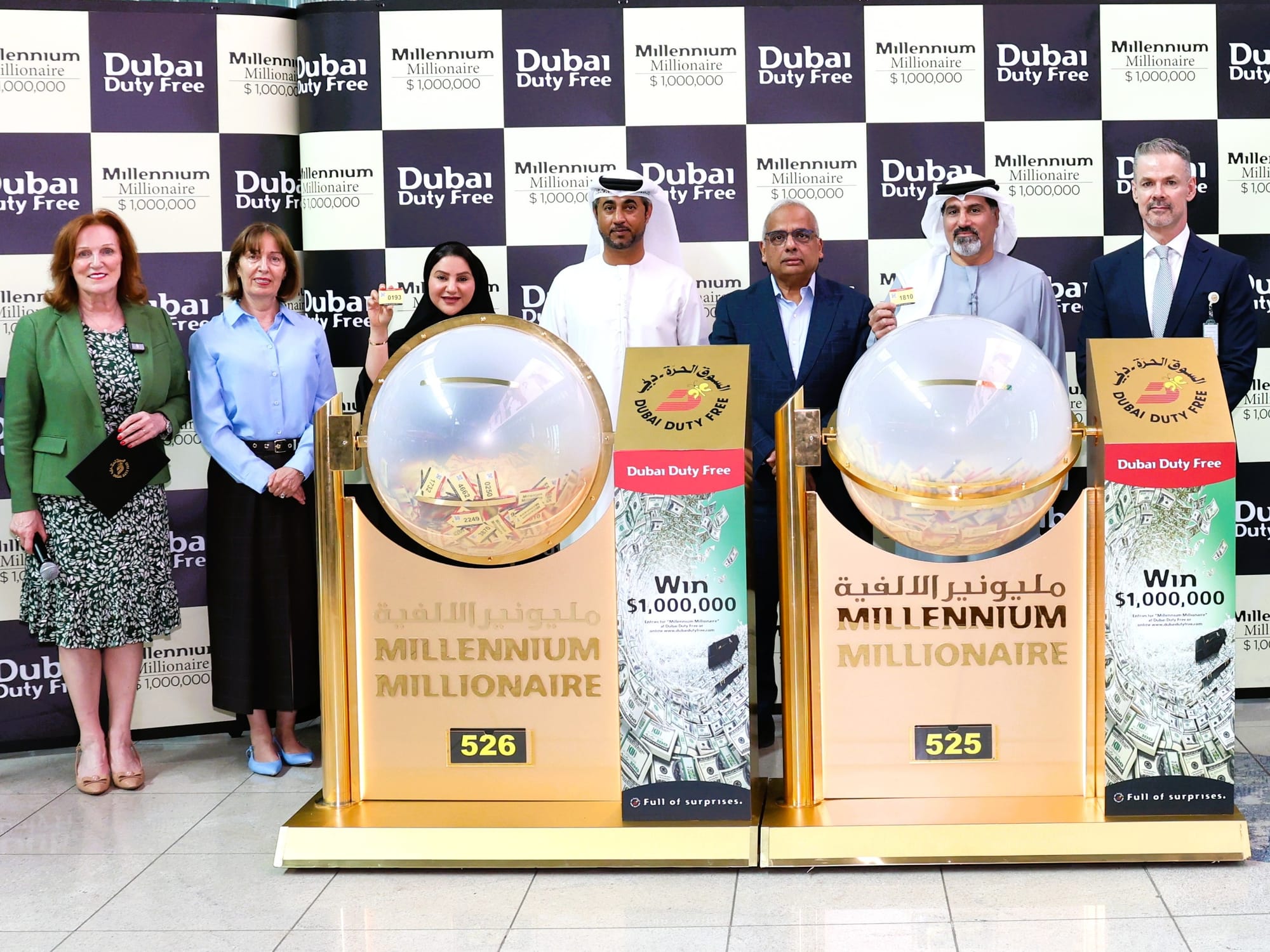 Senior executives of DDF conduct the draws for series 525 and 526 on Wednesday. 