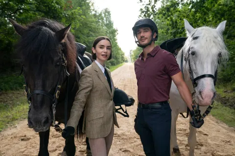 A little glimpse of Season 5, featuring Emily and Marcello.